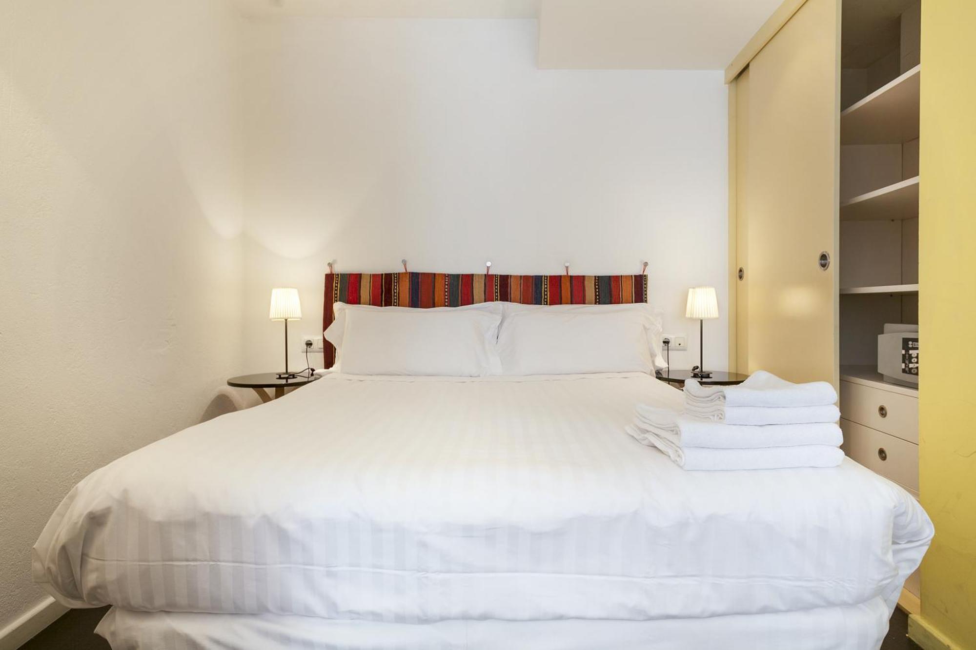 Inside Barcelona Apartments Esparteria Oda fotoğraf